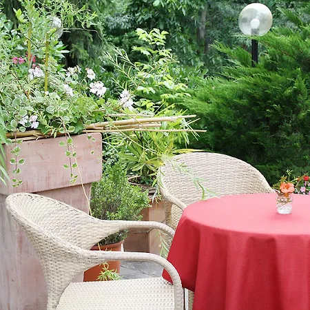 Bed & Breakfast Martha Postal / Burgstall